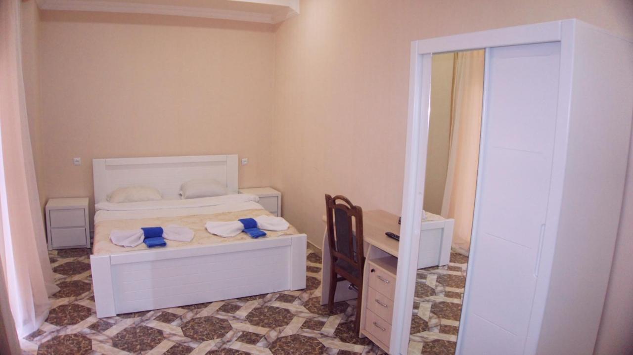 Elite Lux Hotel Tiflis Dış mekan fotoğraf